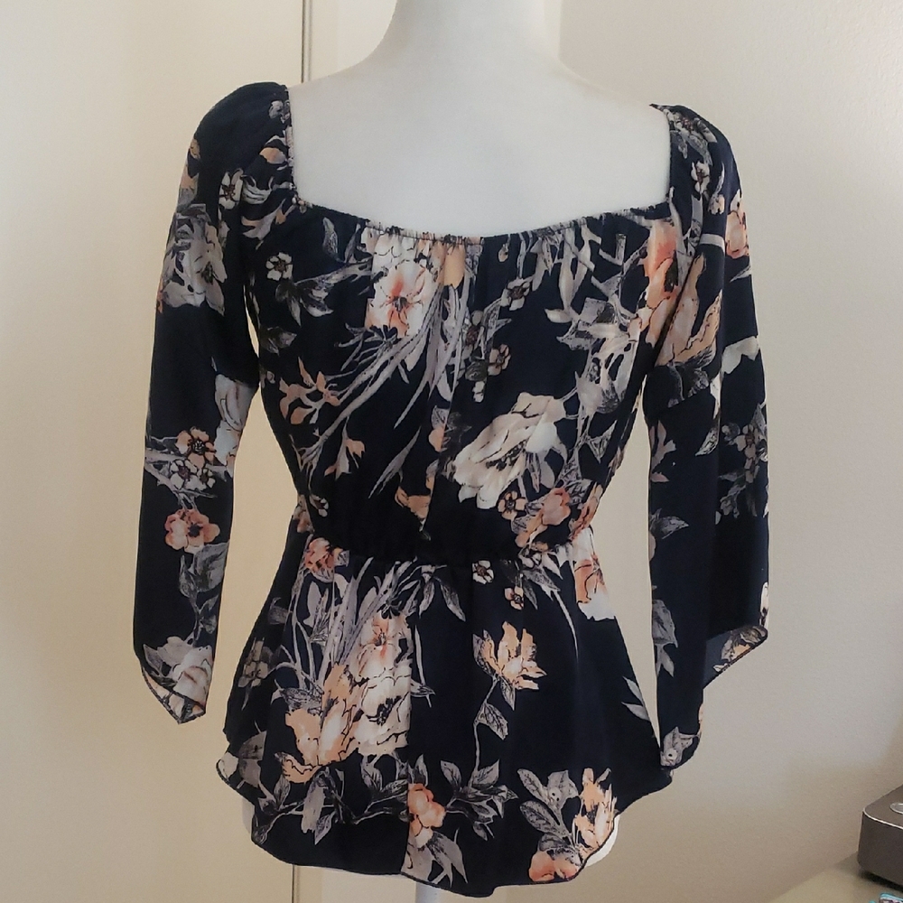 Style Rack Navy Floral Blouse - Picture 3 of 3